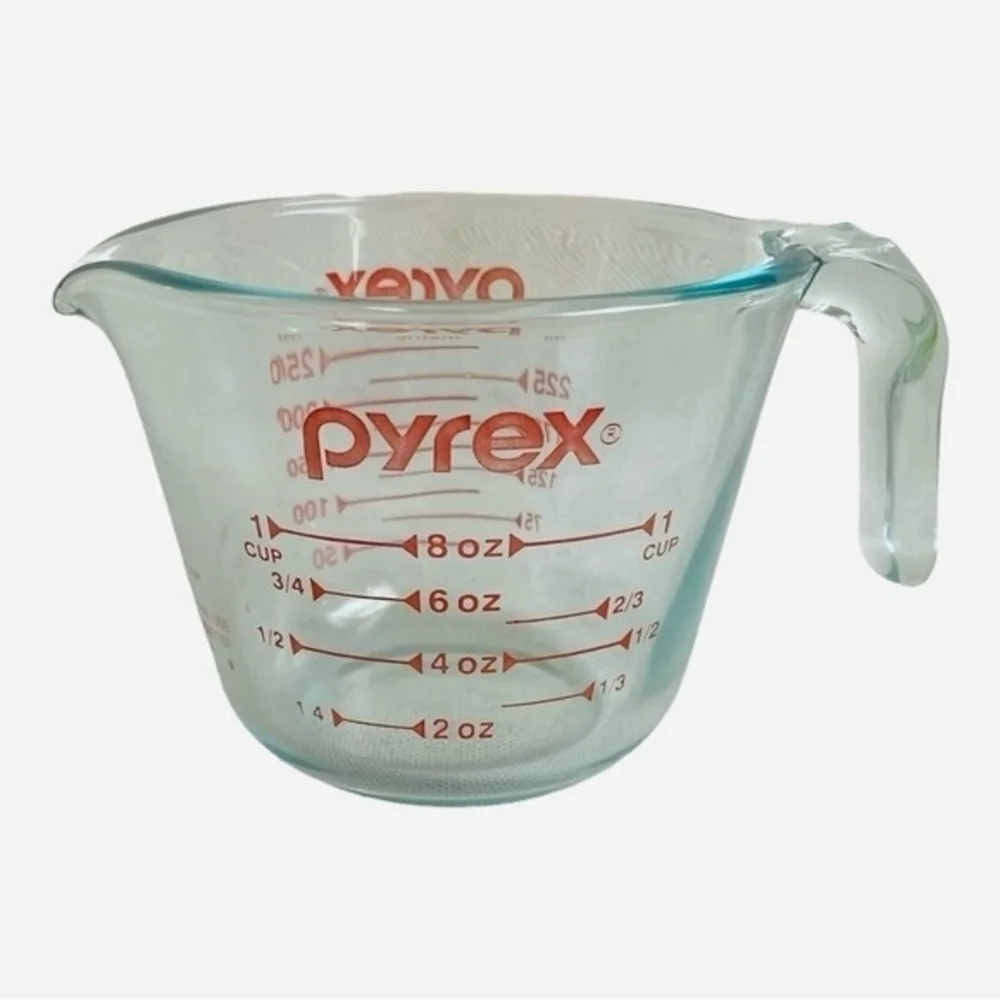 Vintage Pyrex 1 Cup Measuring Jug Clear Glass Red Markings 3x4x3 Kitchen VG - Picture 2 of 5